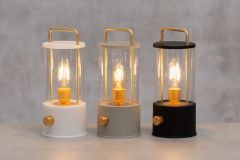 LED lyhty himmennettävä